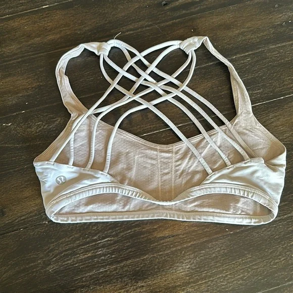 lululemon bra - Picture 2 of 3